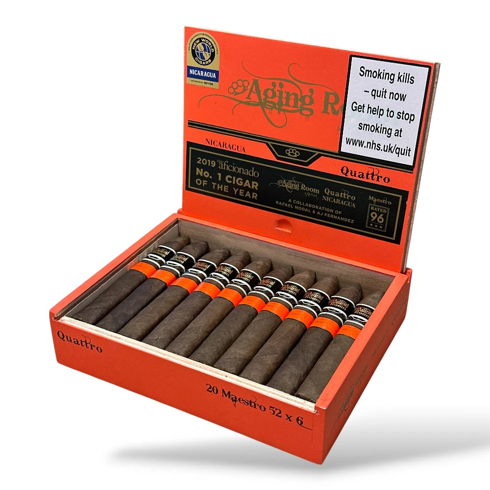Aging-Room-Quattro-Nicaragua-Maestro-Cigar-Box-Open AJ Fernandez Yaşlanma Odası Quattro - Görsel 1