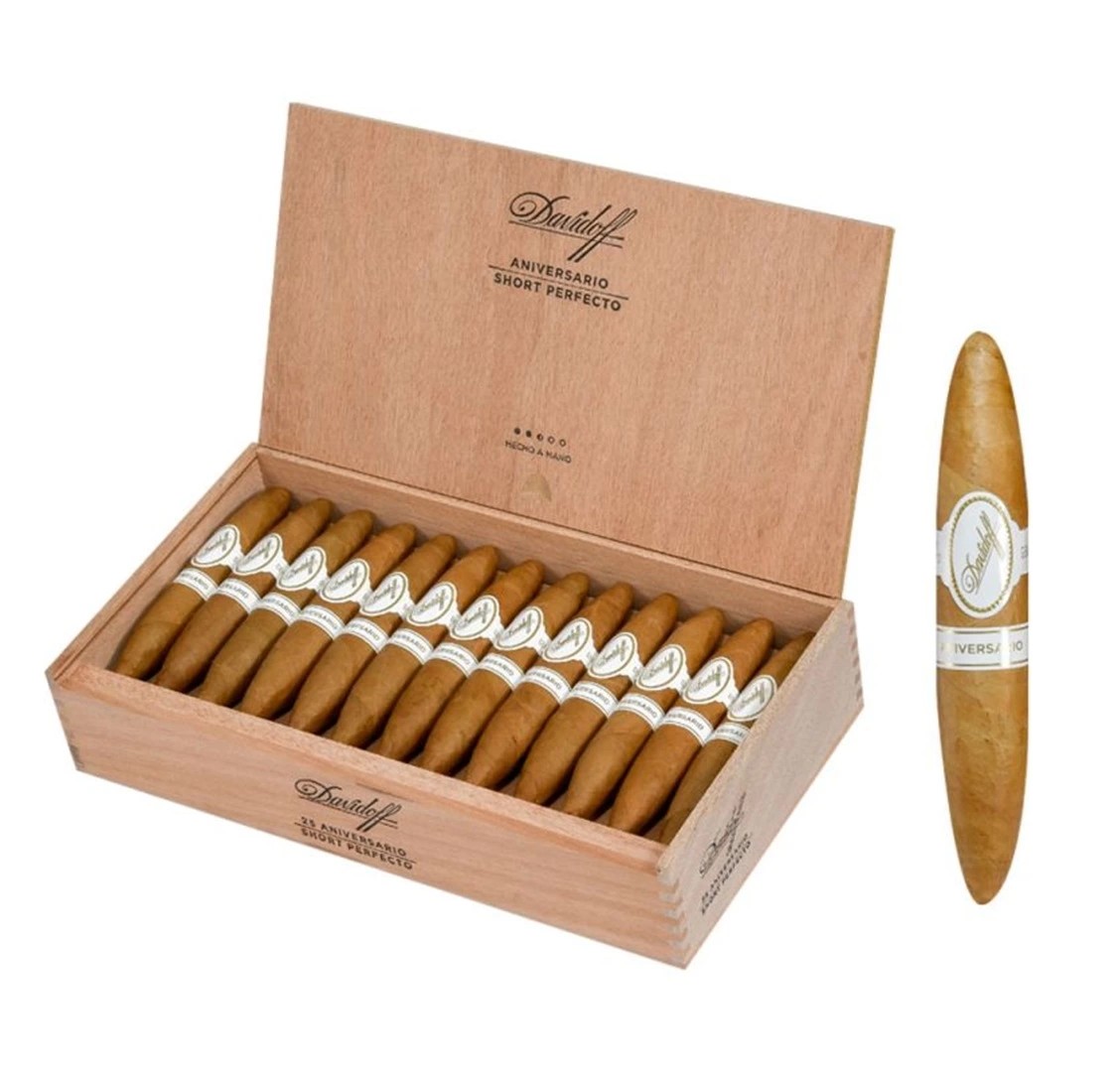 davidoff-aniversario-short-perfecto-25-li-79838798-sw1128sh1080 (1) Davidoff Aniversario Short Perfecto 25’li - Görsel 1